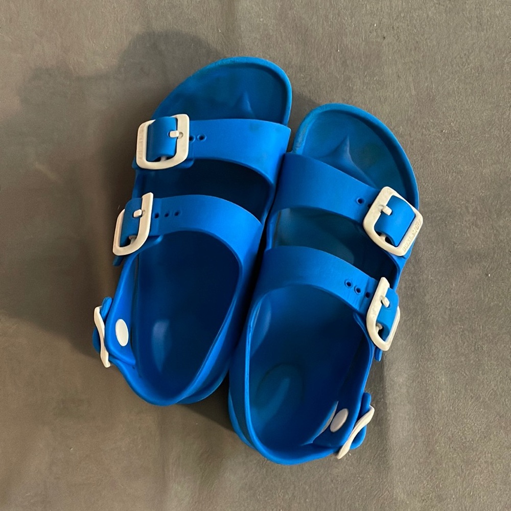Milano’s Essentials EVA Birkenstocks - Children’s size 29